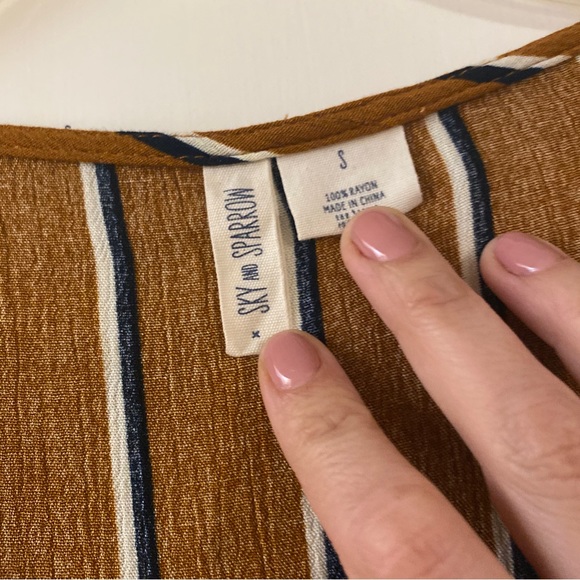 Sky & Sparrow Striped Blouse - Picture 2 of 3